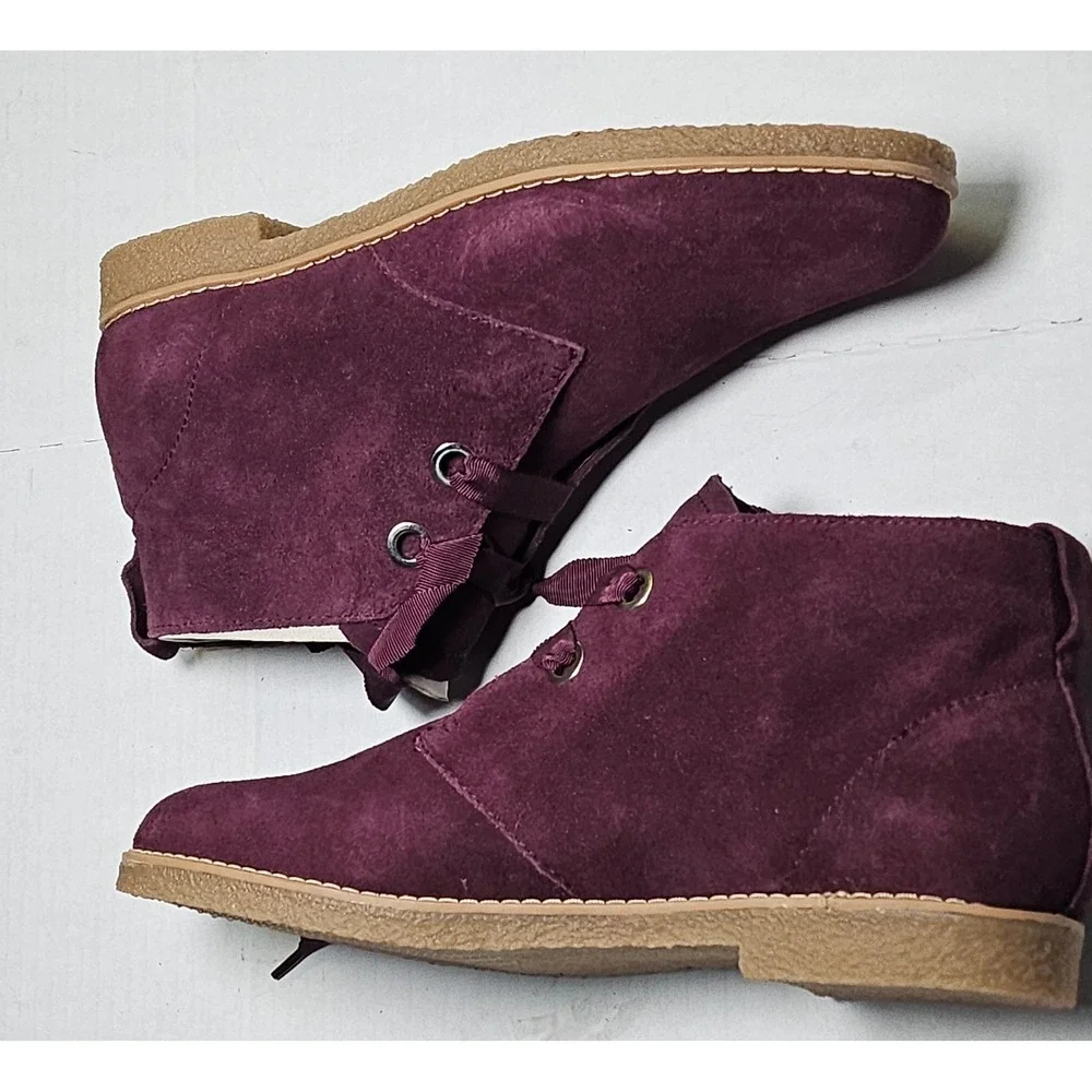 Isaac Mizrahi Live IM ZOE Dark‎ Red Suede Ribbon Lace Desert Boots Womens 7.5M